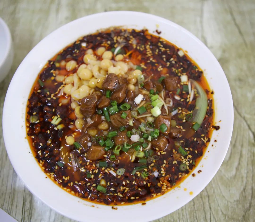 大足本地福寿面大比拼!快来为你喜欢的面馆扎起!